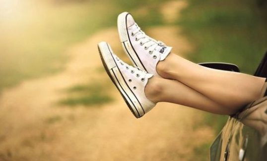 zakrzepica, opuchnięte nogi, bolące nogi