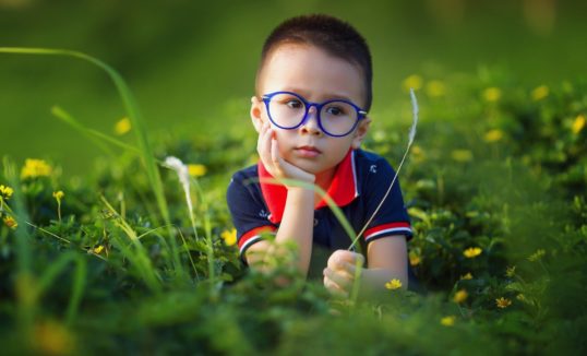 Autyzm – badania – skąd wiadomo, że moje dziecko ma autyzm? Autyzm – badania – jakie są przyczyny autyzmu? Autyzm – jakie badania zrobić dziecku z autyzmem? Badania na autyzm – warto zaufać genetyce! Badanie autyzmu u dzieci – jak wybrać placówkę do badań autyzmu?