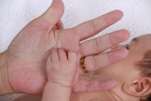 Jak wyglądają badania genetyczne u dzieci badania genetyczne dziecka cena
